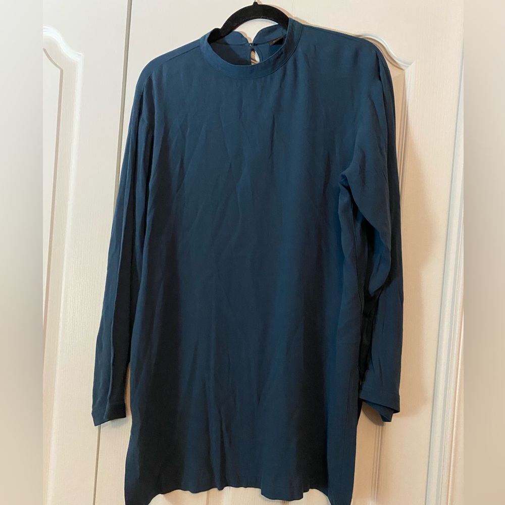 Uniqlo Women's Blue Tunic Top